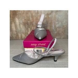 Easy Street Unna Women's Silver Pointed Toe Kitten Heel Pump Size 8 M Slip On